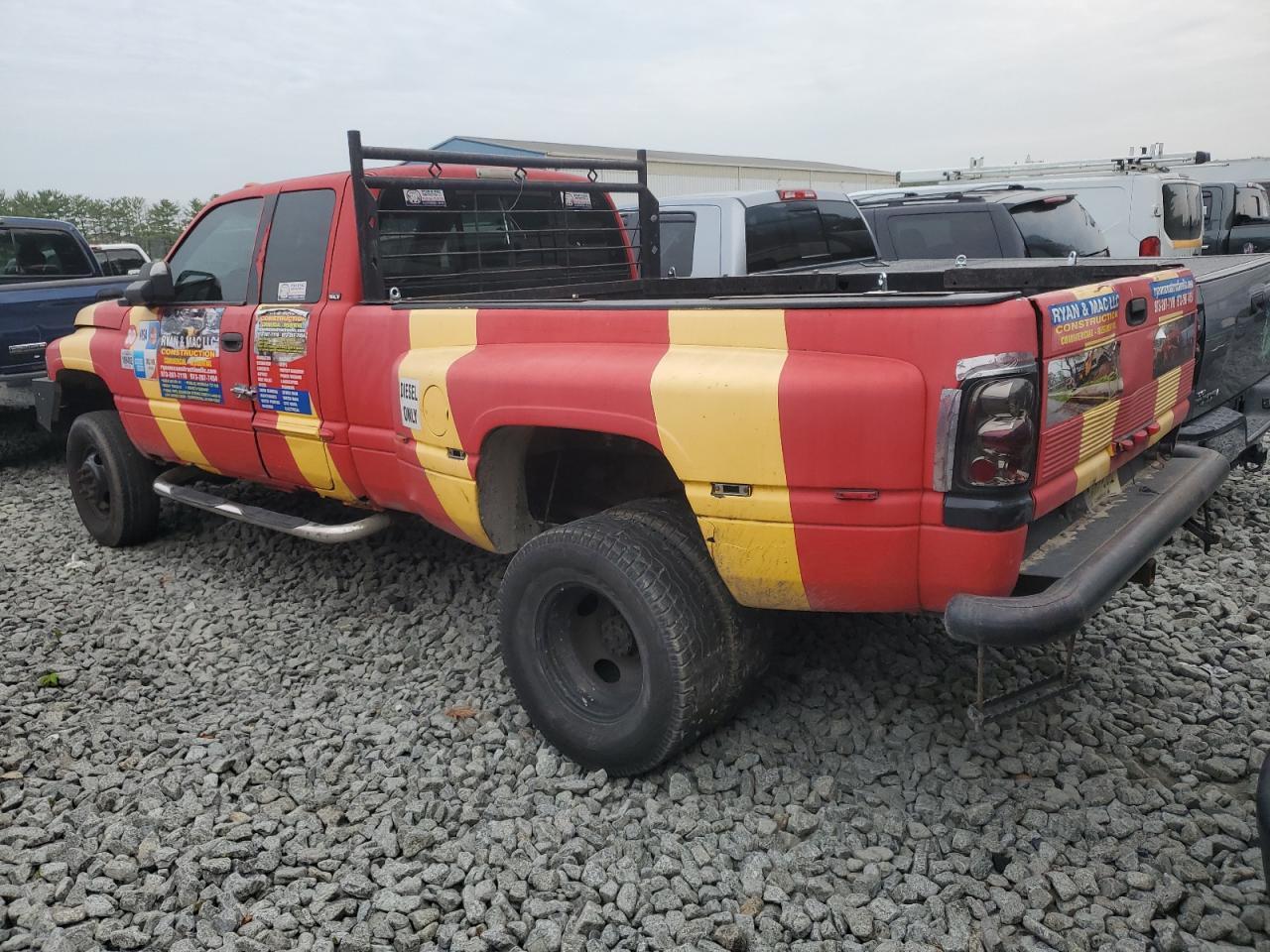 2000 Dodge Ram 3500 - Фото 2