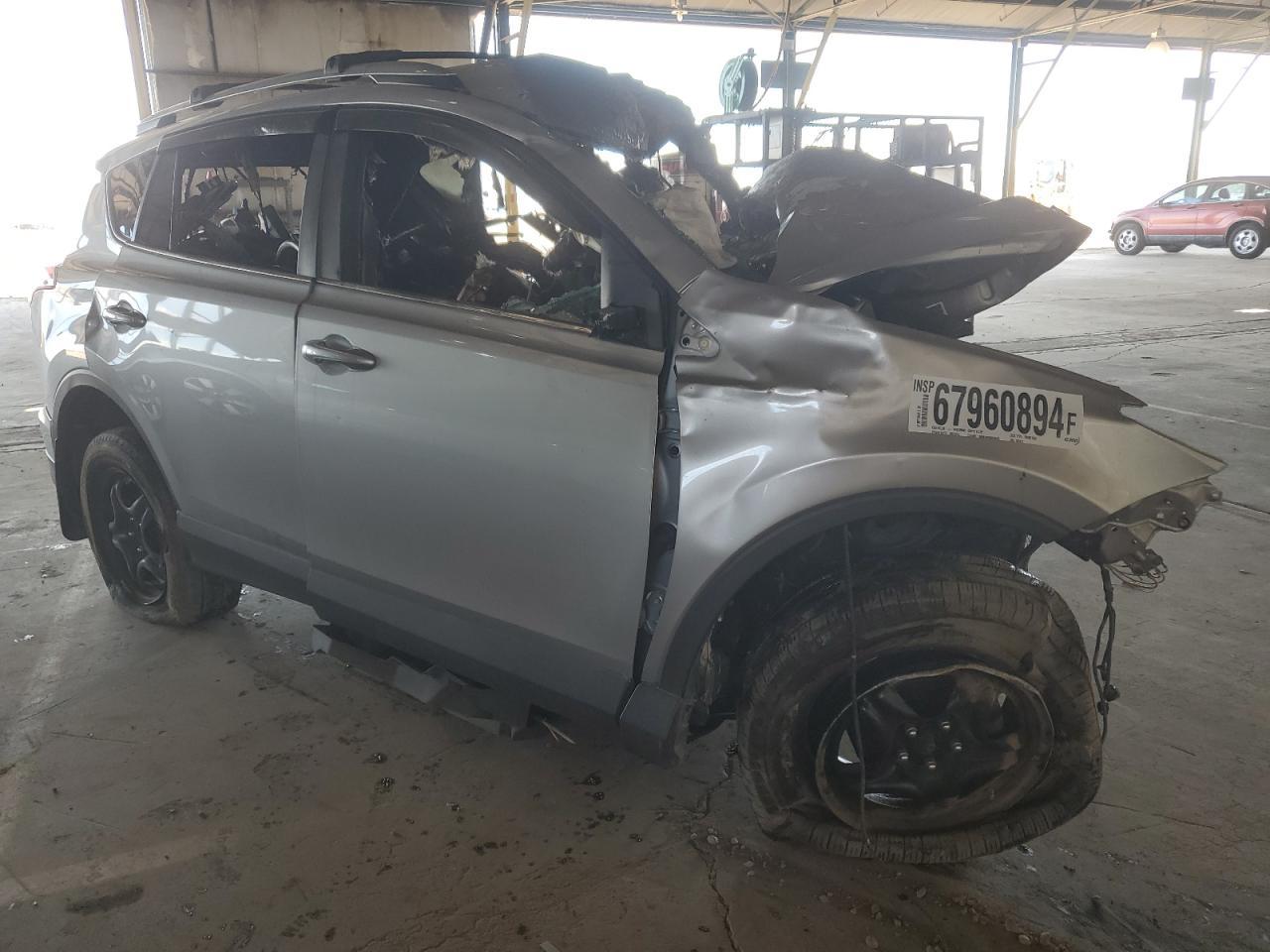 2017 Toyota Rav4 Le - Image 4