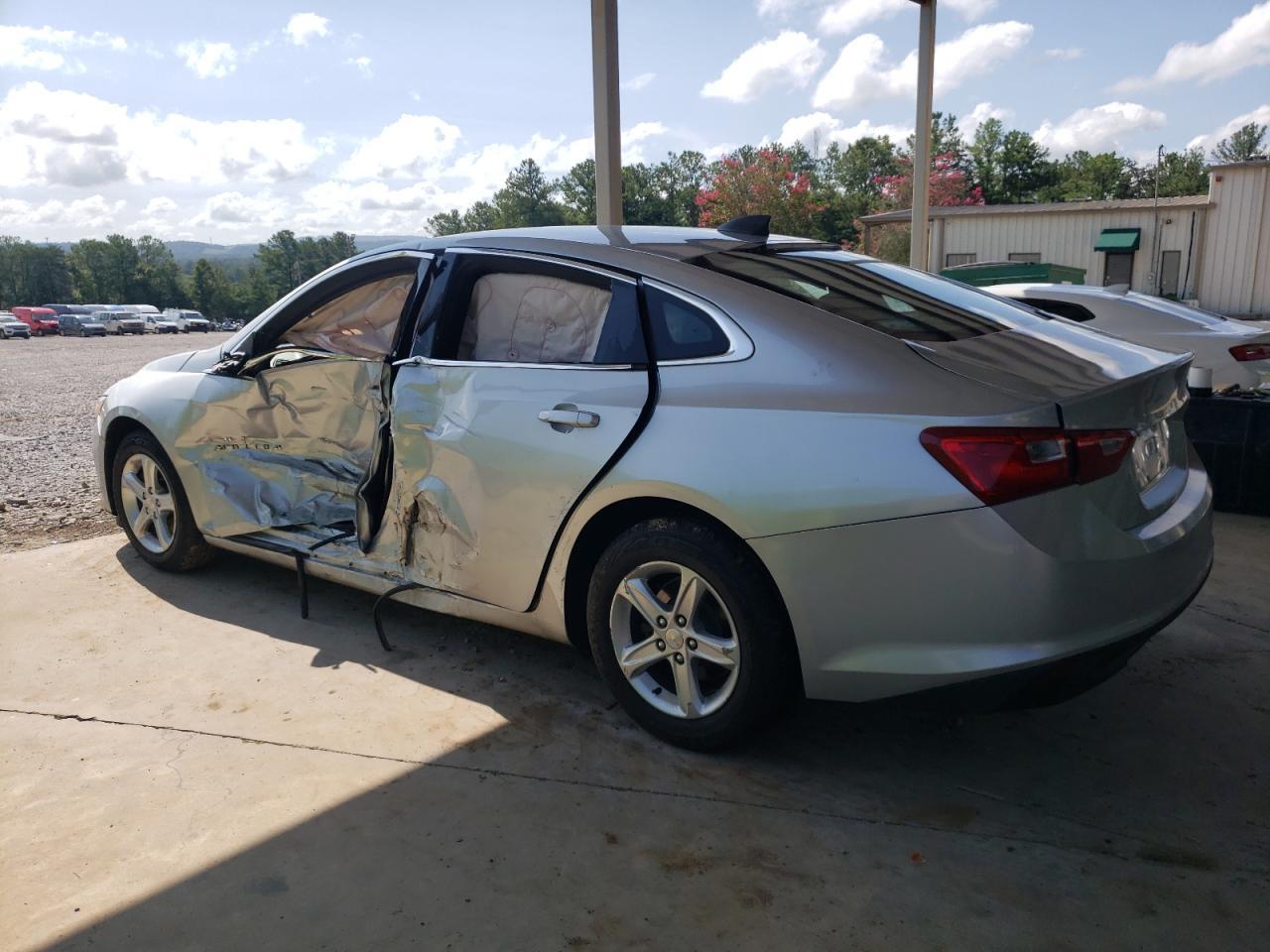 2019 Chevrolet Malibu Ls - Фото 2