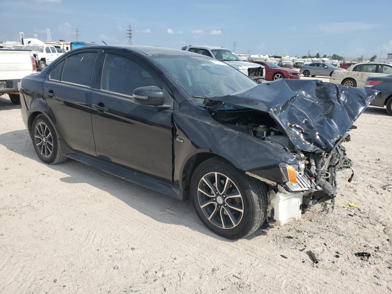 2016 Mitsubishi Lancer Es - Фото 4