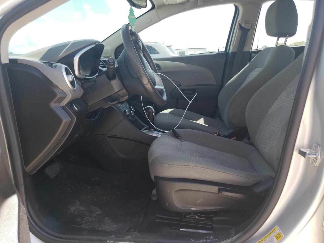 2017 Chevrolet Sonic Ls - Фото 7