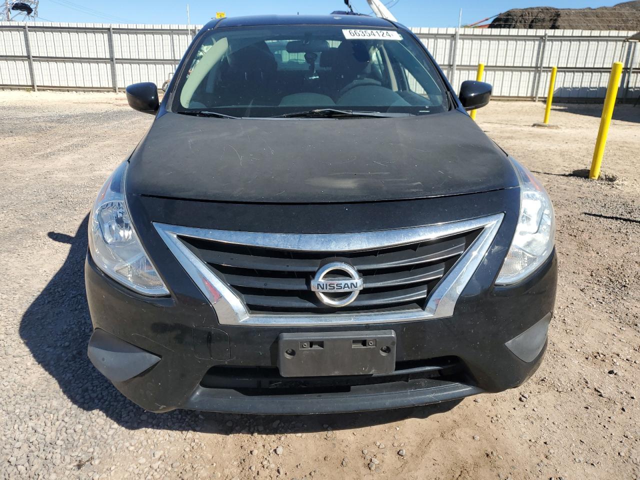 2017 Nissan Versa S - Image 5