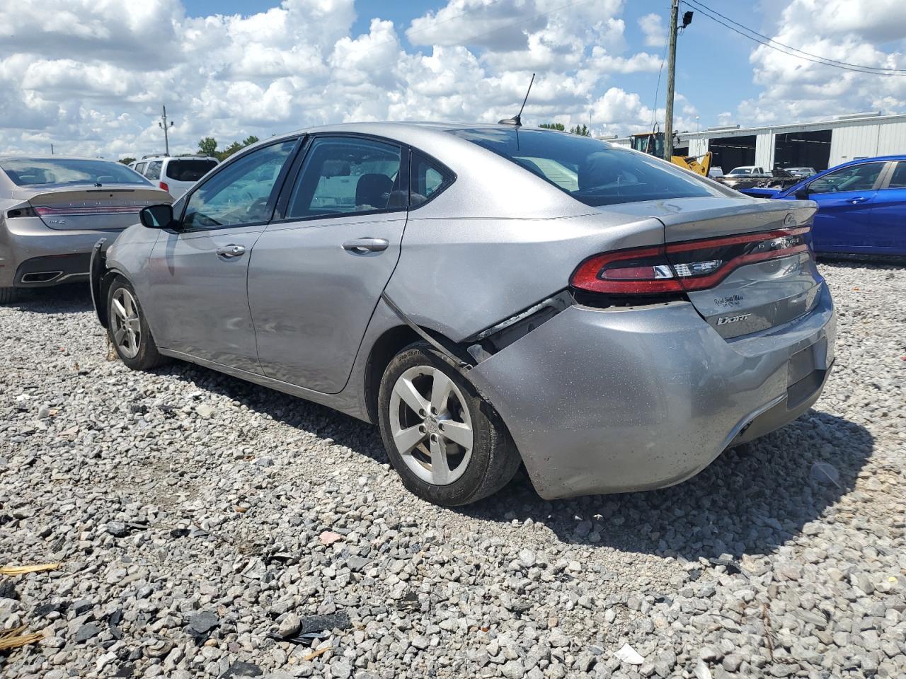 2015 Dodge Dart Sxt - Image 2