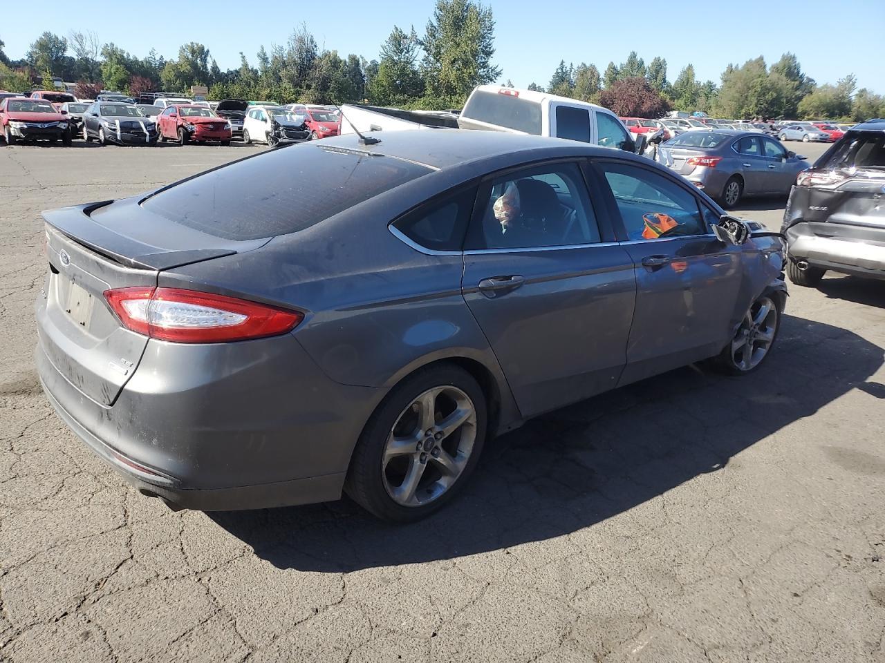 2013 Ford Fusion Se - Фото 3