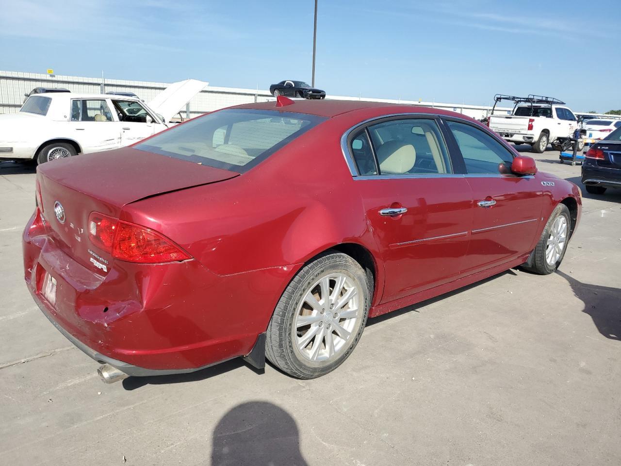 2010 Buick Lucerne Cx - Image 3