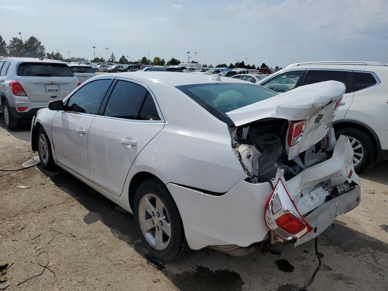 2013 Chevrolet Malibu 1Lt - Фото 2