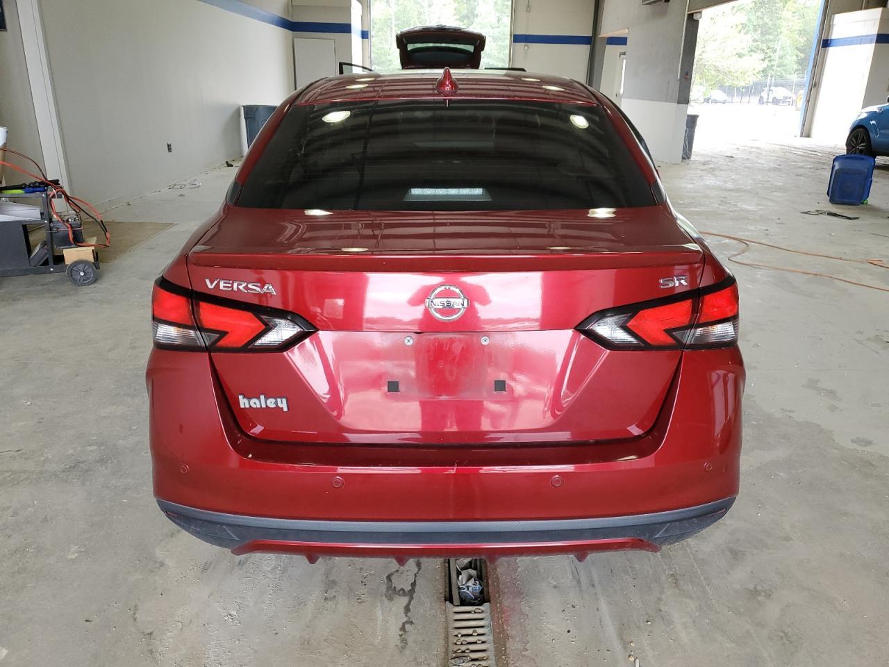 2020 Nissan Versa Sr - Фото 6