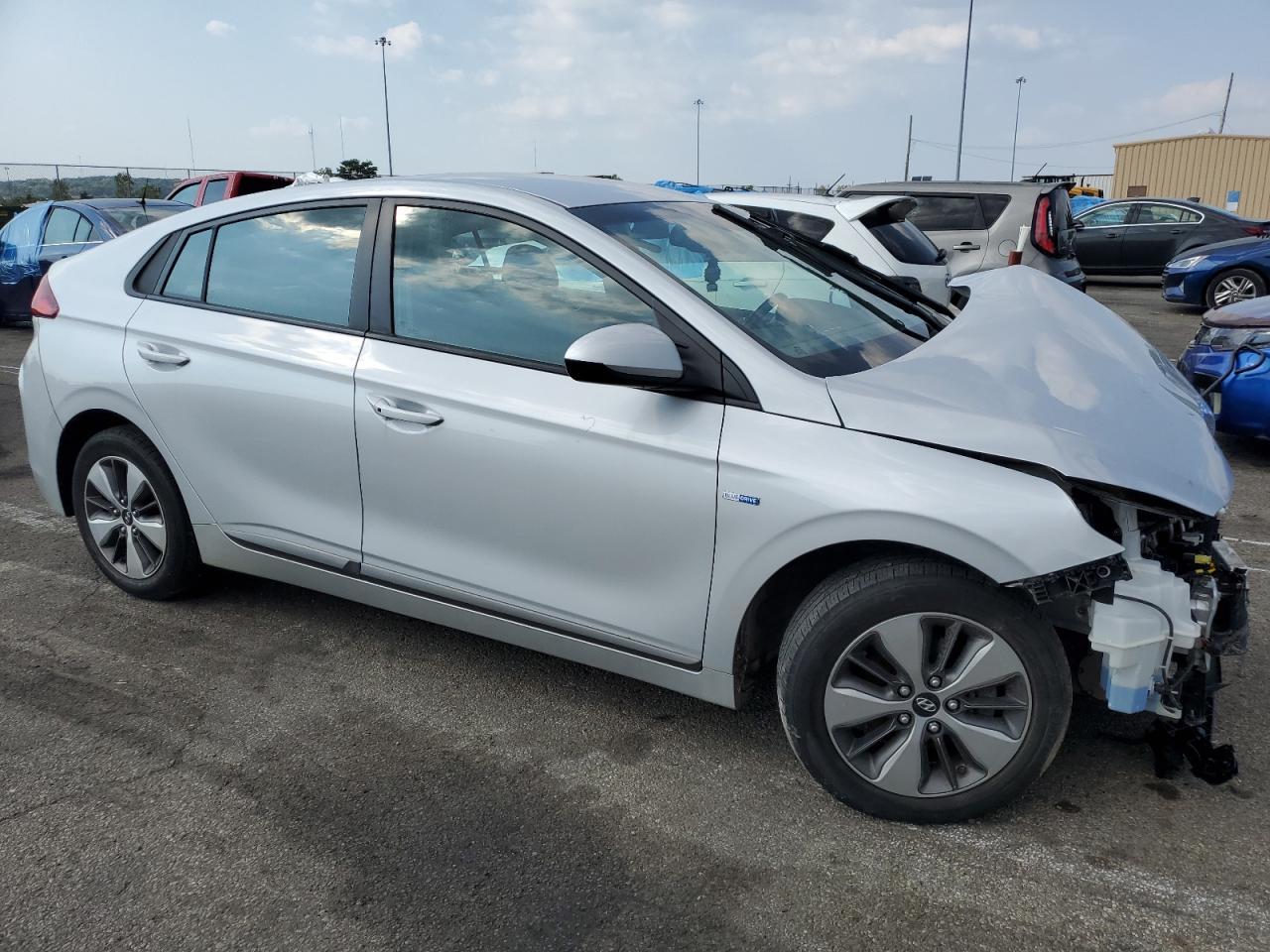 2019 Hyundai Ioniq - Image 4