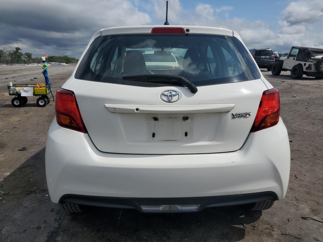 2024 Toyota Yaris L - Image 6
