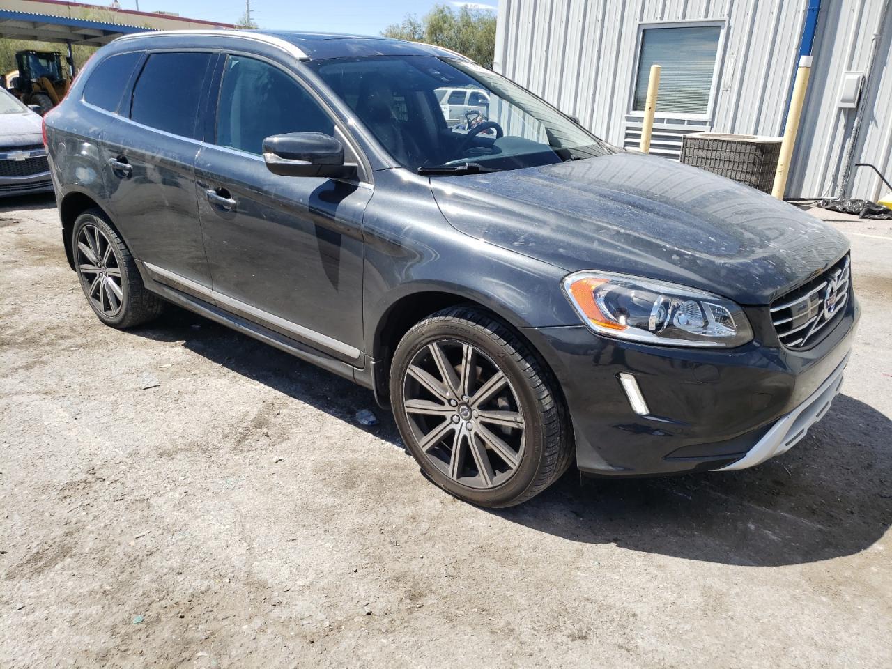 2016 Volvo Xc60 T6 Platinum - Image 4