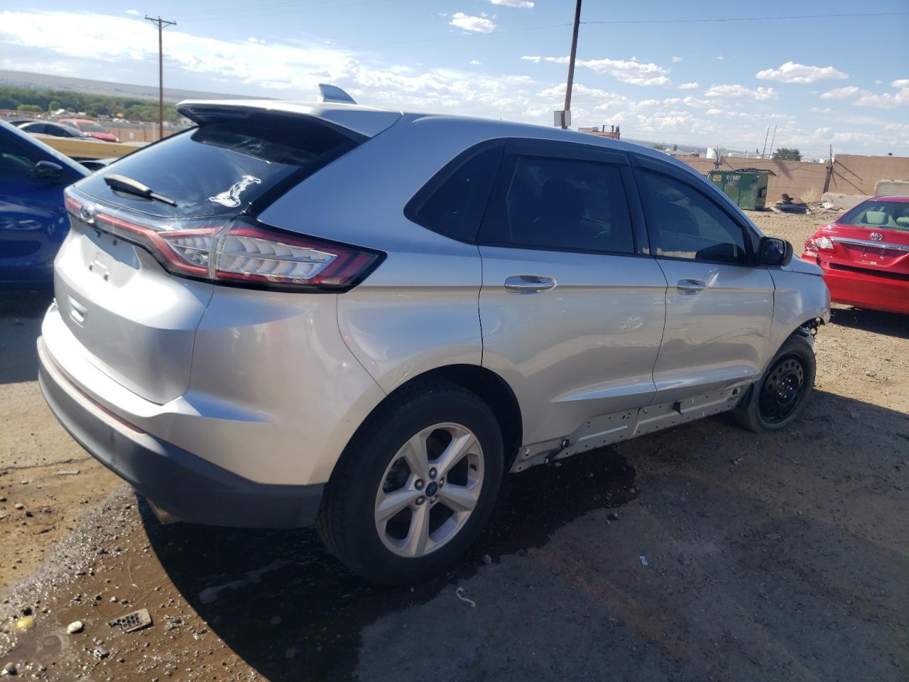 2015 Ford Edge Se - Фото 3