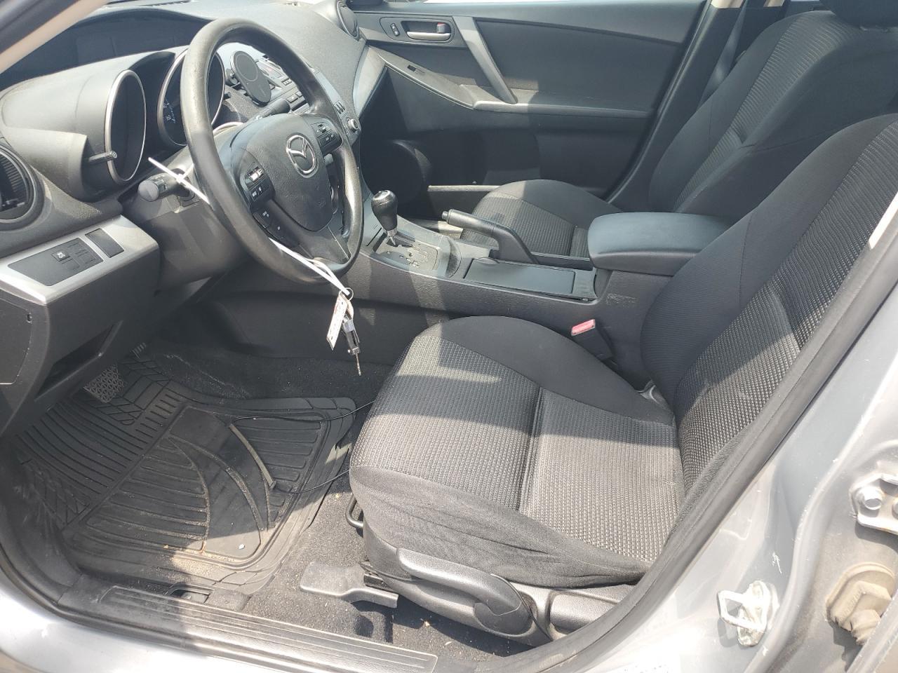 2013 Mazda 3 I - Фото 7