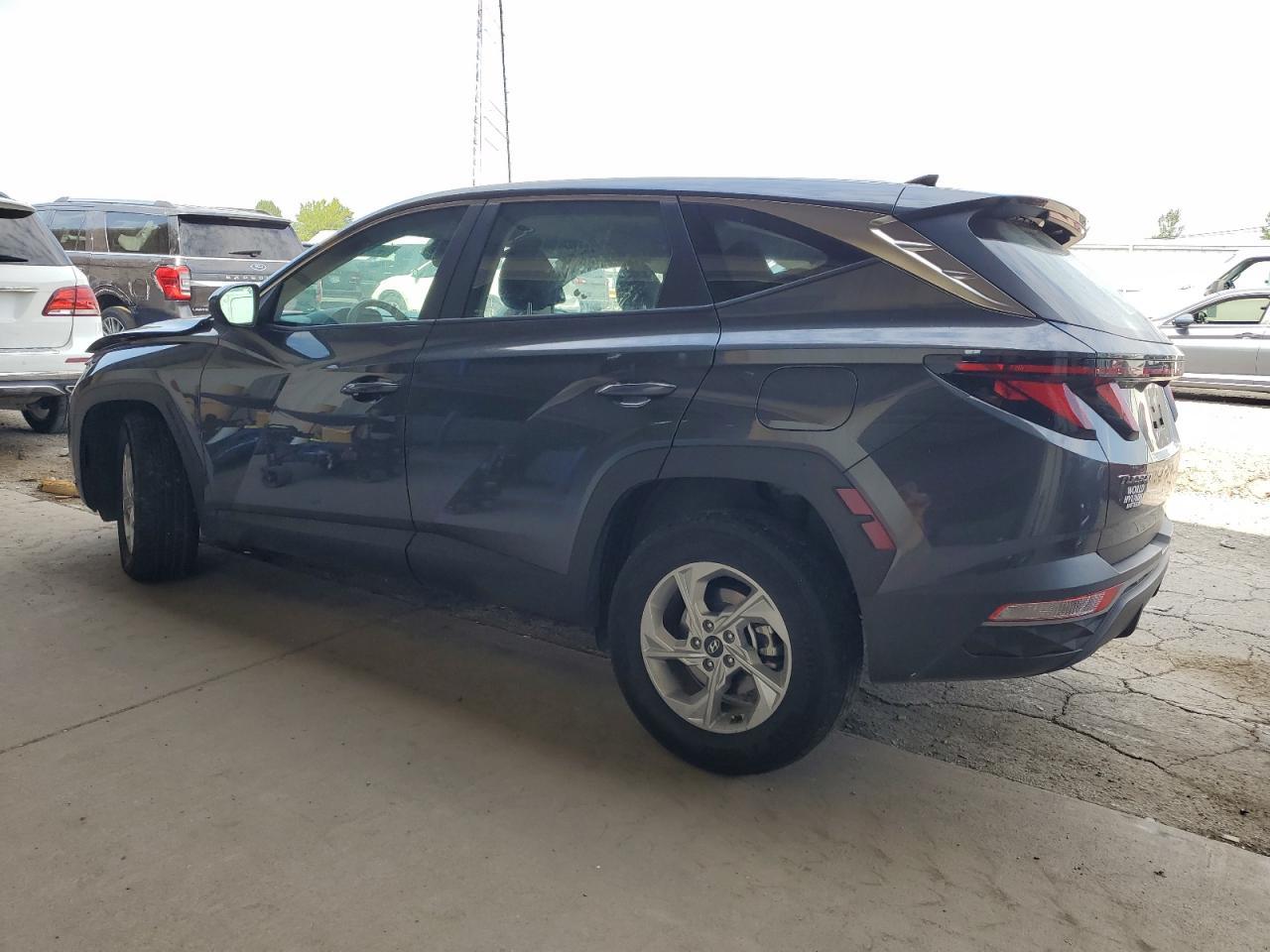 2023 Hyundai Tucson Se - Image 2