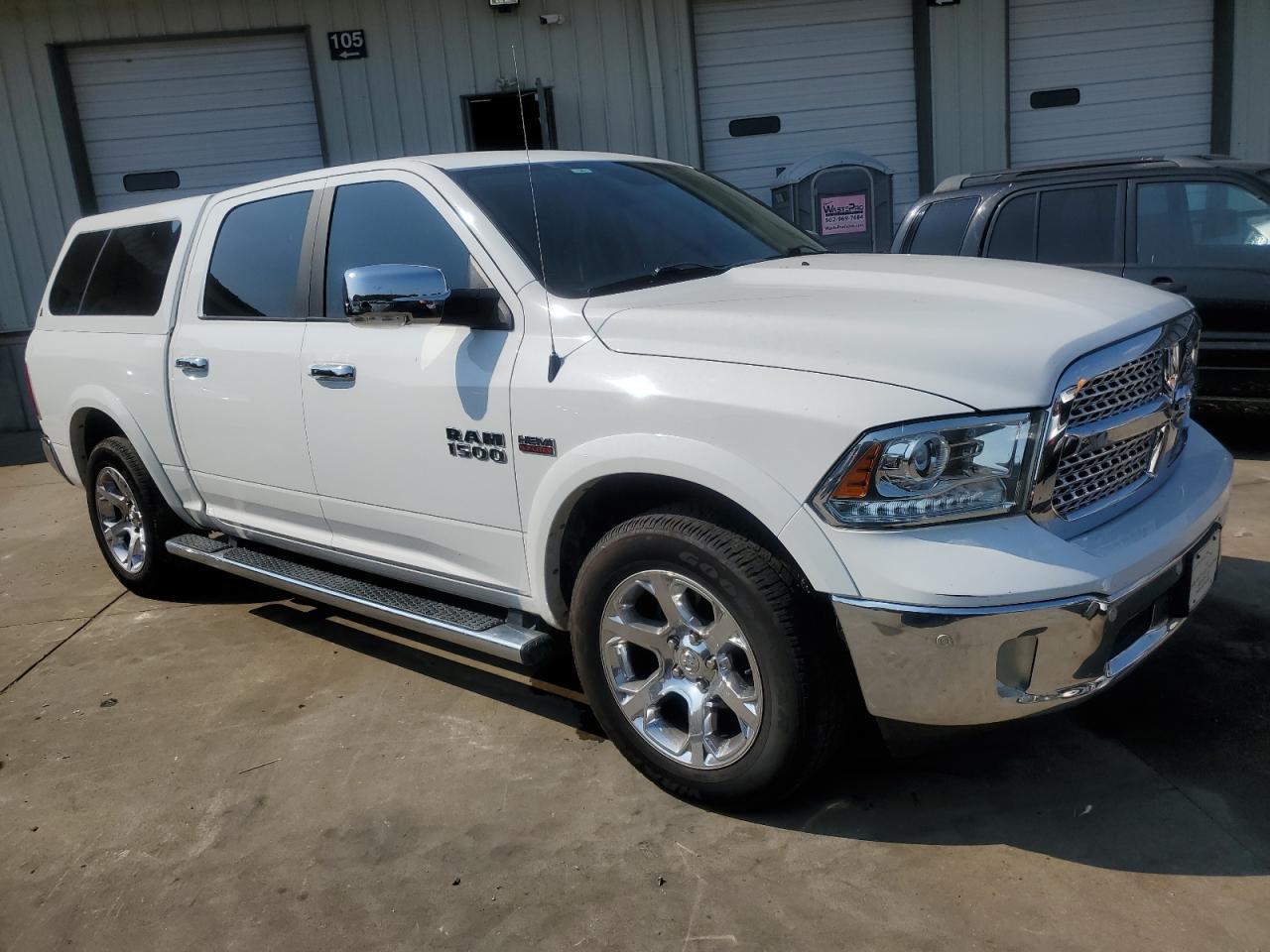 2018 Ram 1500 Laramie - Фото 4