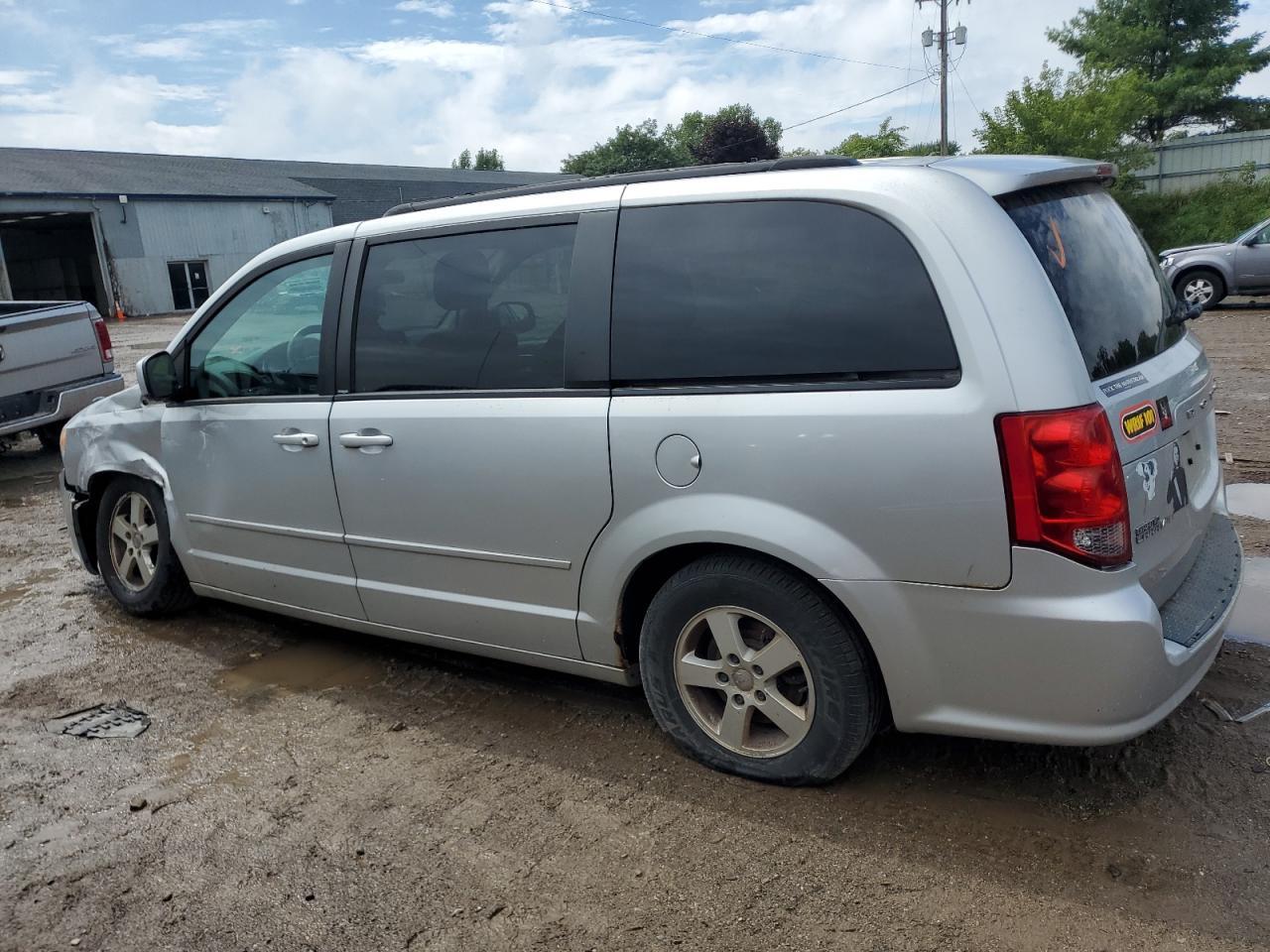 2012 Dodge Grand Caravan Sxt - Фото 2