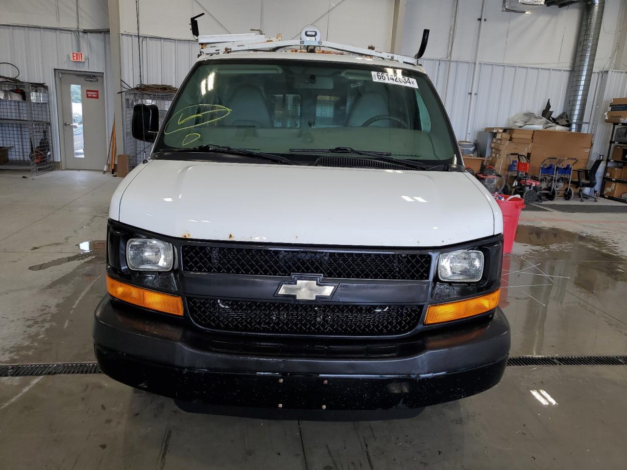 2013 Chevrolet Express G2500 - Фото 5