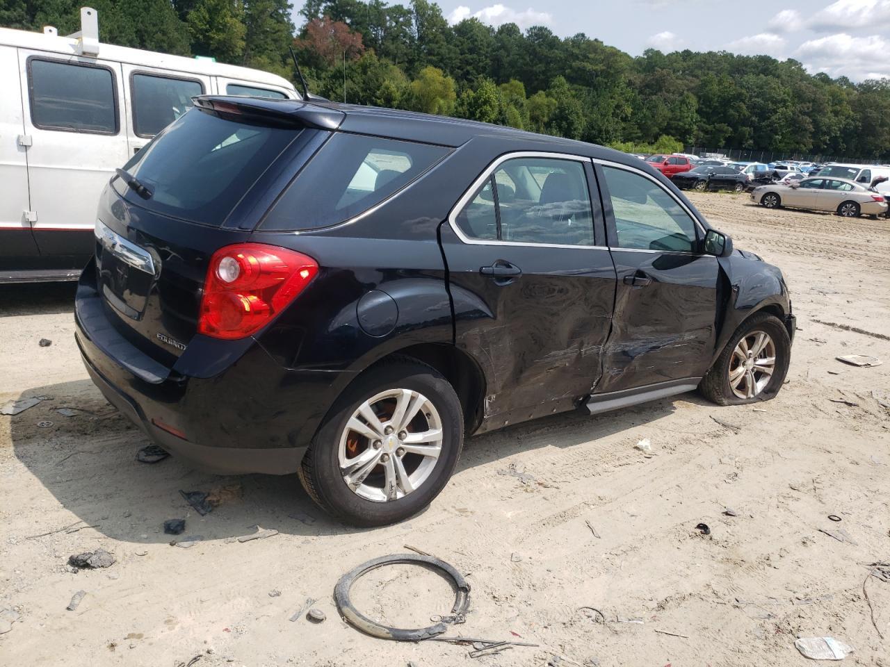 2014 Chevrolet Equinox Ls - Image 3