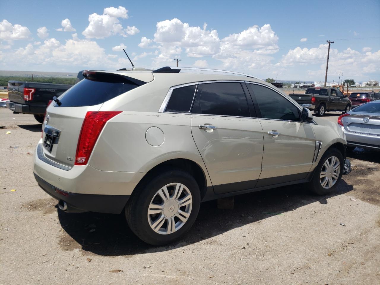 2015 Cadillac Srx Luxury Collection - Image 3