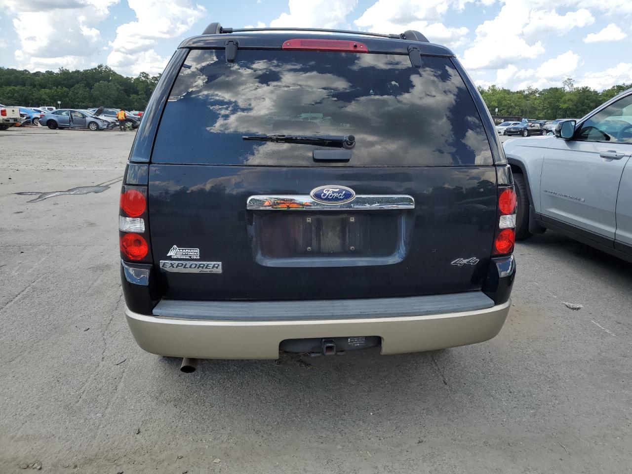 2010 Ford Explorer Eddie Bauer - Фото 6