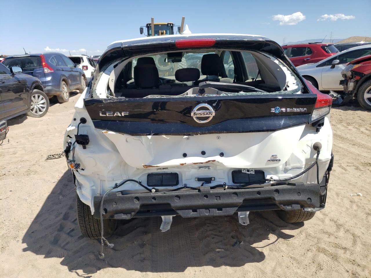 2022 Nissan Leaf S Plus - Image 6