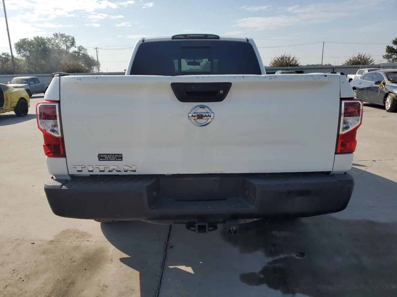 2017 Nissan Titan S - Фото 6