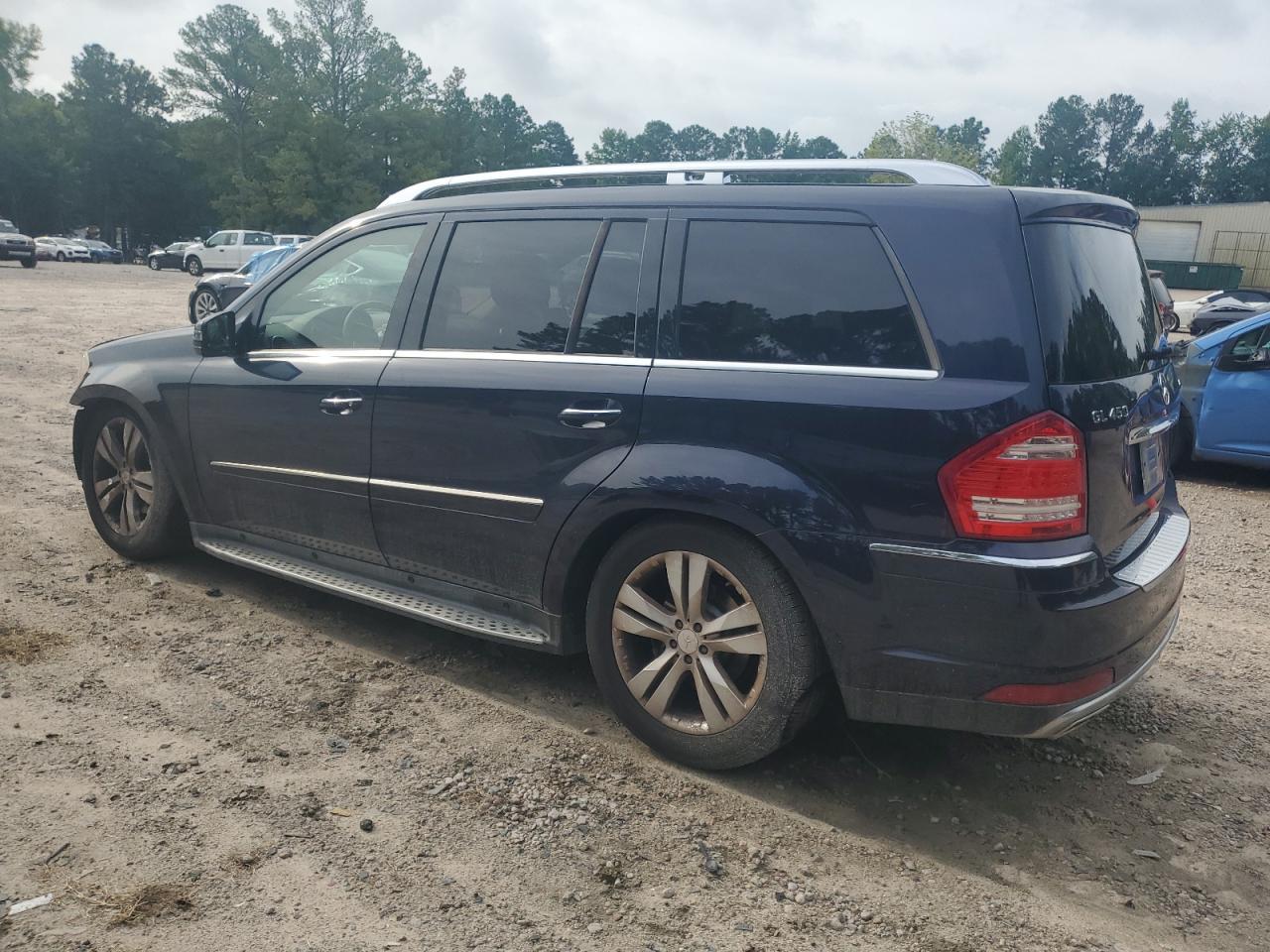 2012 Mercedes-Benz Gl 450 4Matic - Image 2