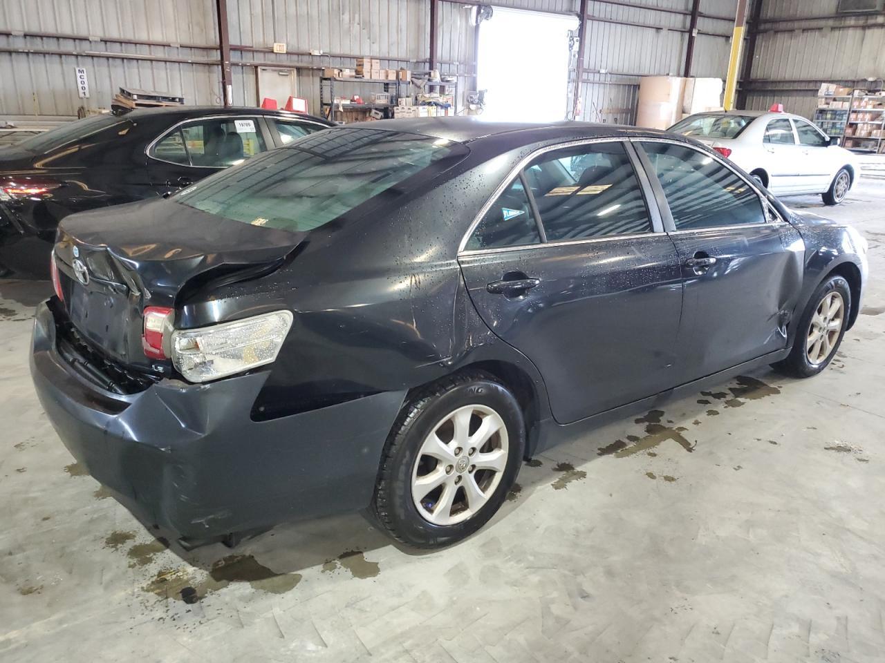 2009 Toyota Camry Base - Фото 3