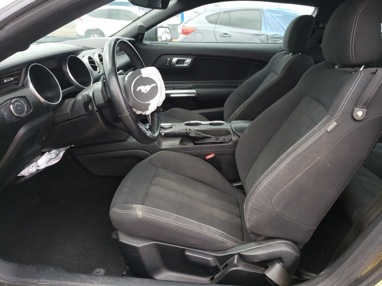 2019 Ford Mustang - Image 7