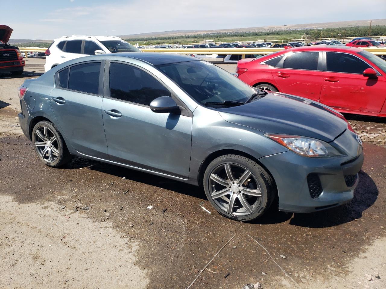 2012 Mazda 3 I - Image 4