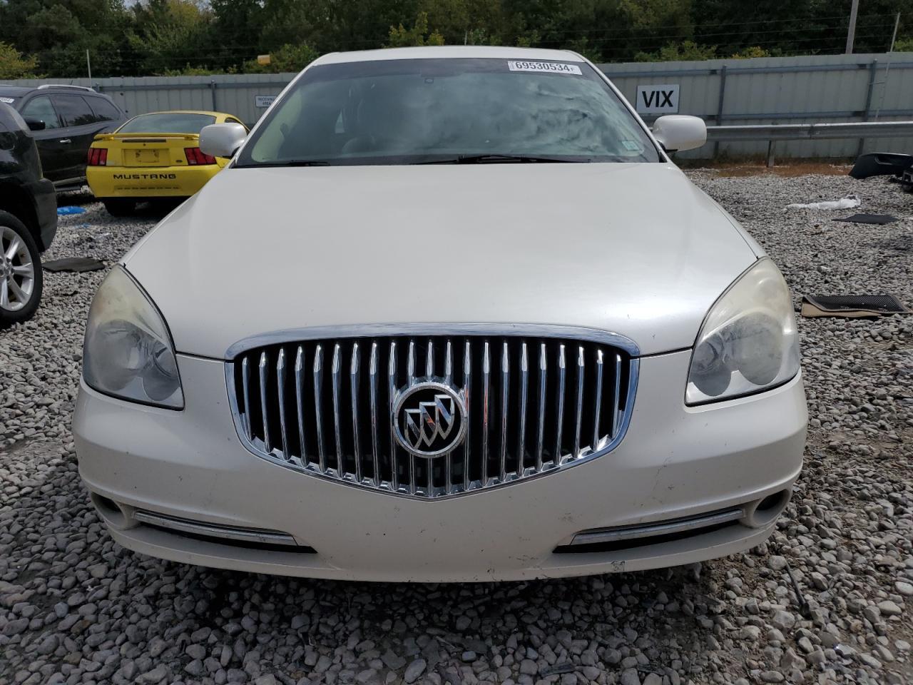 2010 Buick Lucerne Cxl - Image 5