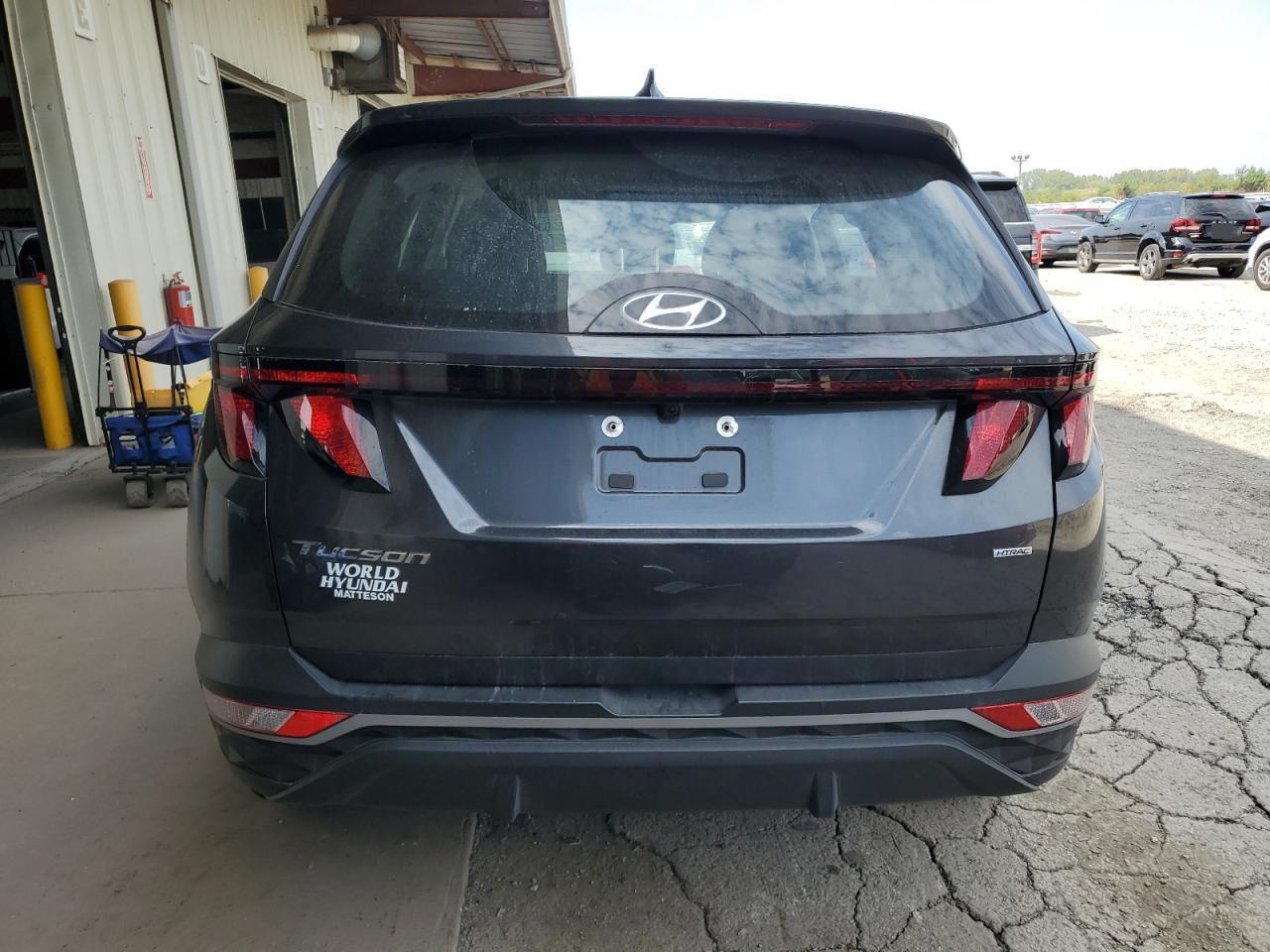 2023 Hyundai Tucson Se - Image 6