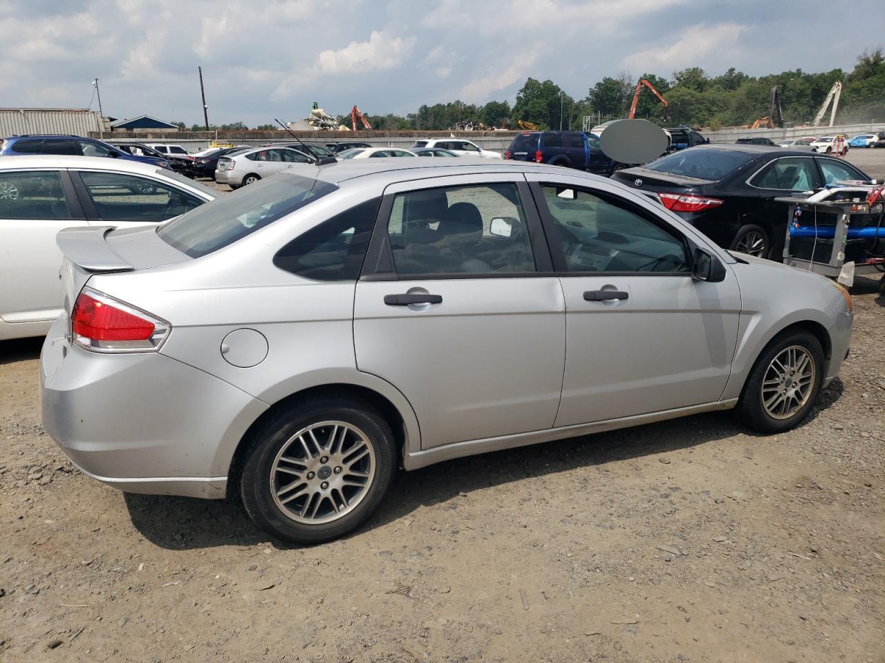 2011 Ford Focus Se - Image 3