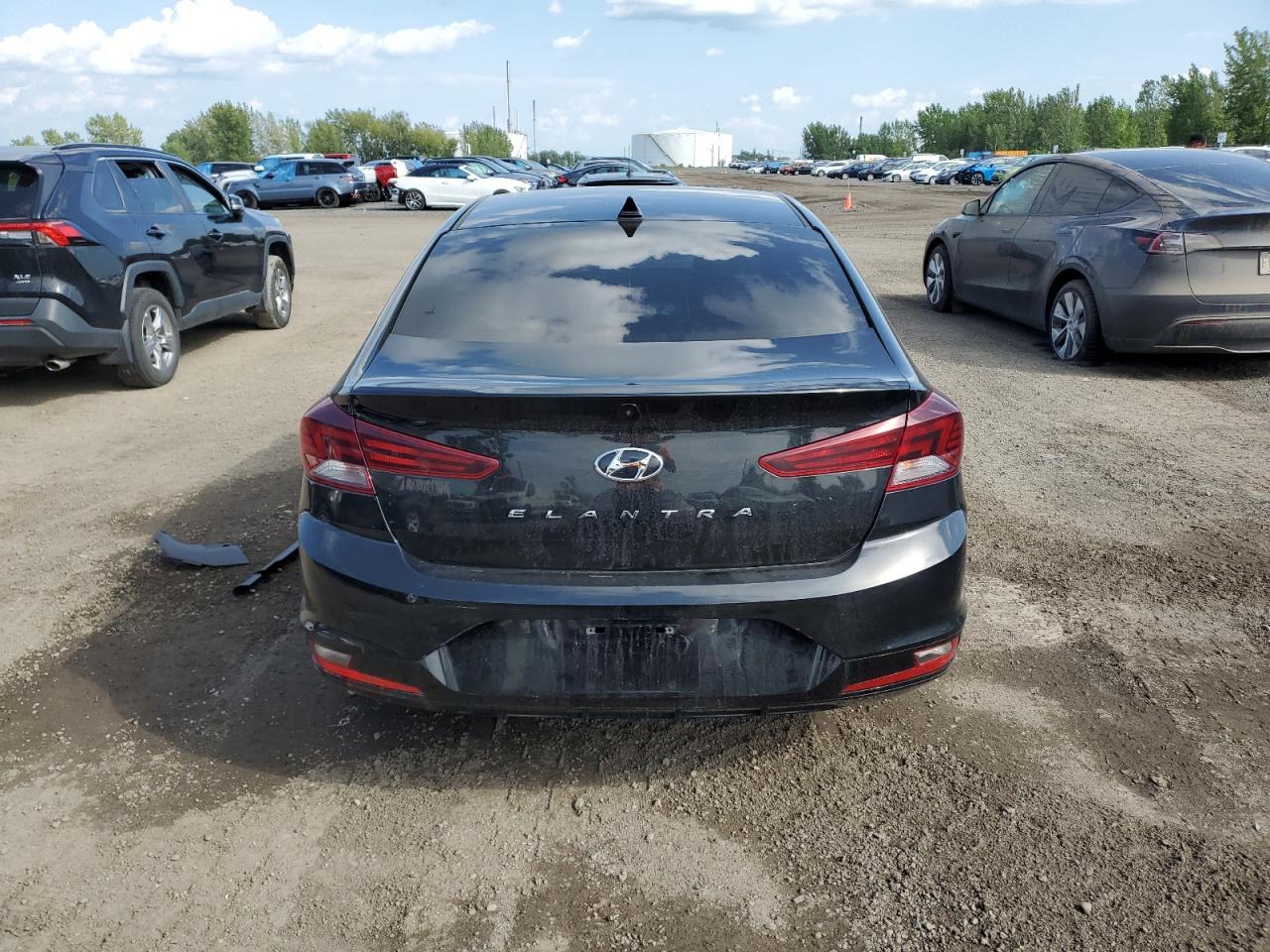 2020 Hyundai Elantra Sel - Фото 6