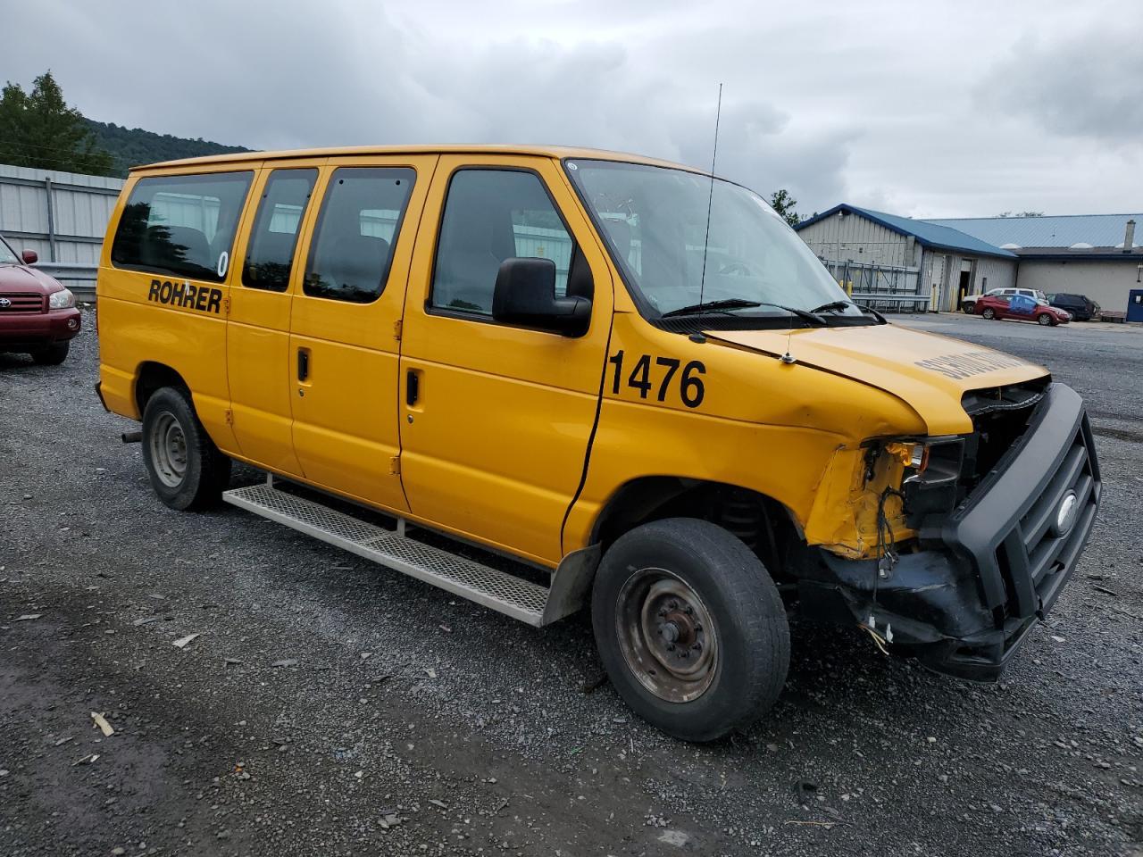 2014 Ford Econoline E150 Van - Фото 4