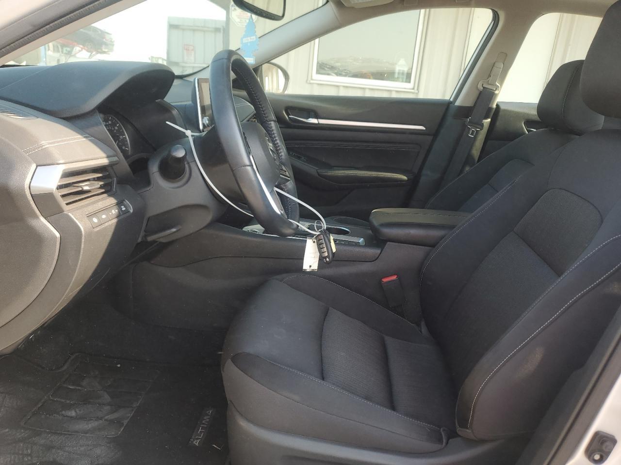 2019 Nissan Altima Sv - Image 7