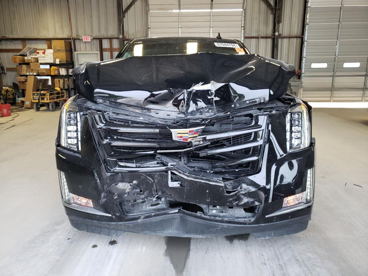 2020 Cadillac Escalade Luxury - Image 5