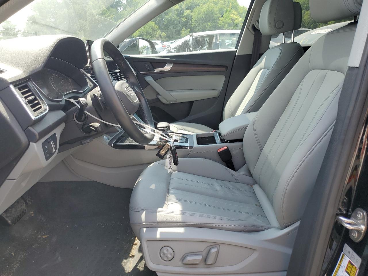 2022 Audi Q5 Premium 45 - Image 7