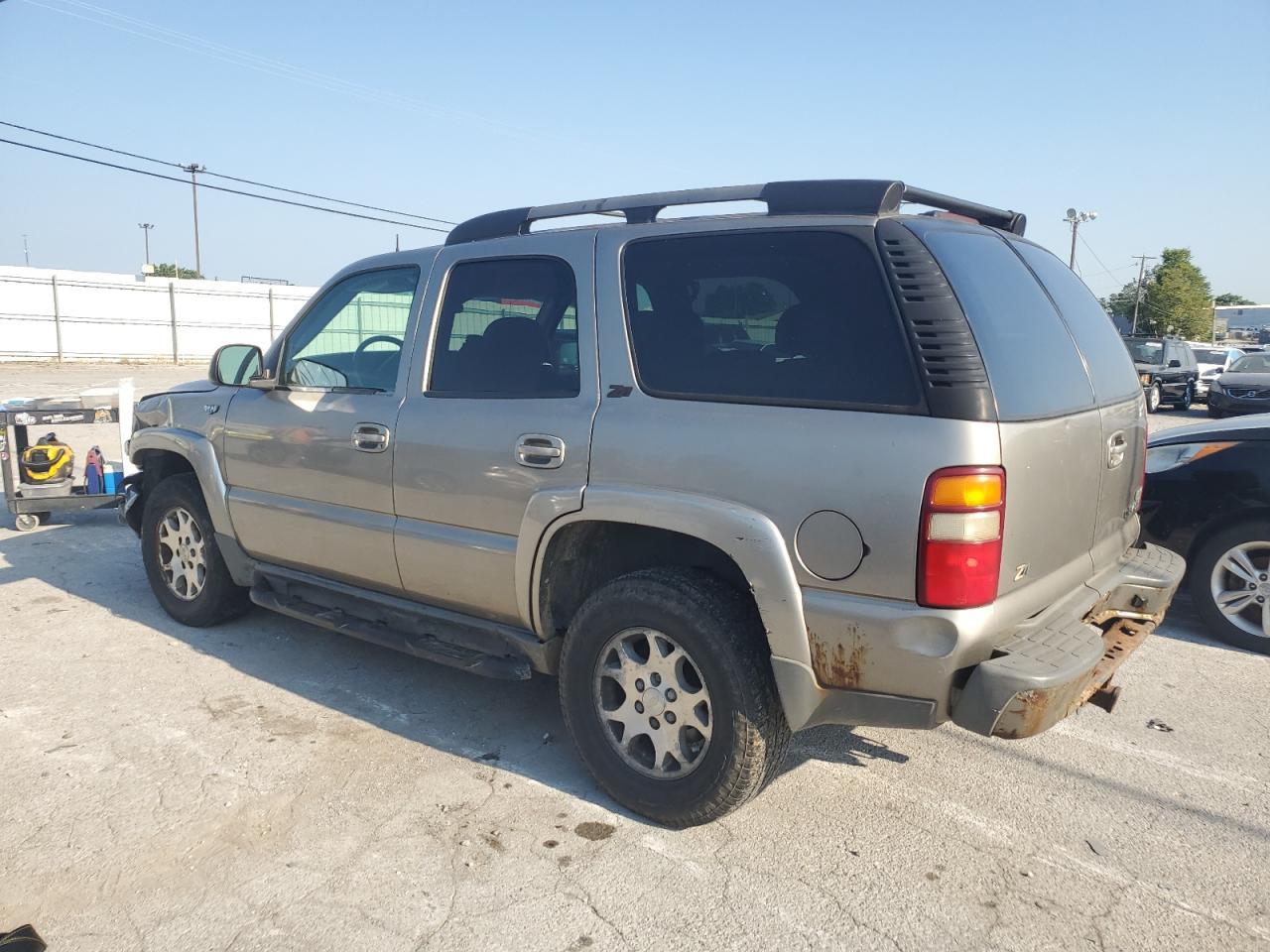 2003 Chevrolet Tahoe K1500 - Фото 2