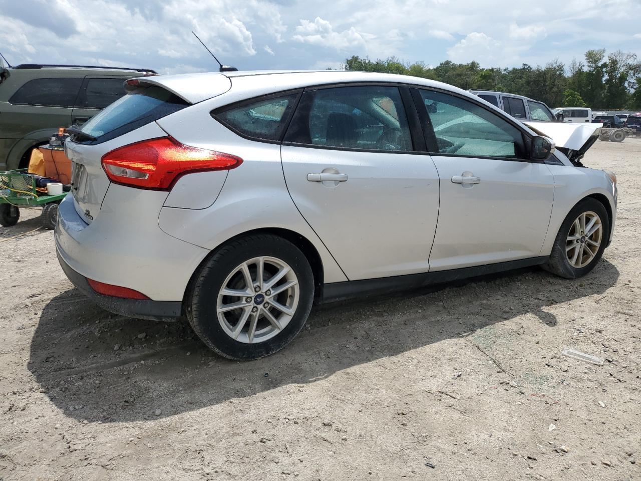 2015 Ford Focus Se - Фото 3