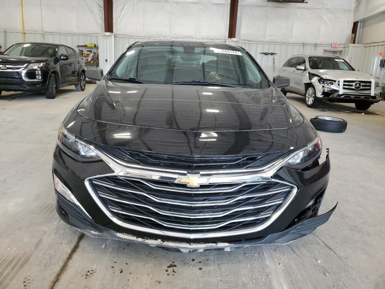2019 Chevrolet Malibu Ls - Фото 5