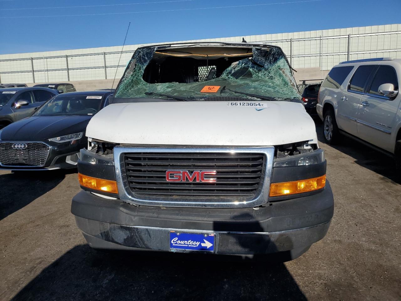2021 GMC Savana G2500 - Фото 5
