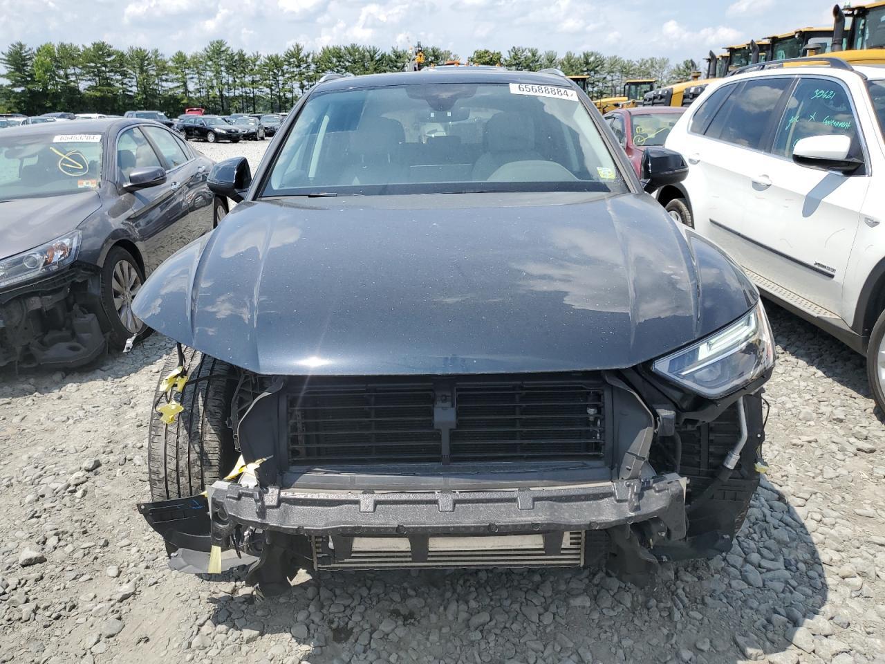 2022 Audi Q5 Premium 45 - Image 5