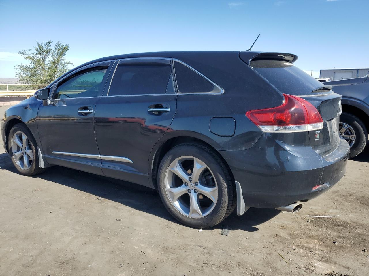 2013 Toyota Venza Le - Фото 2