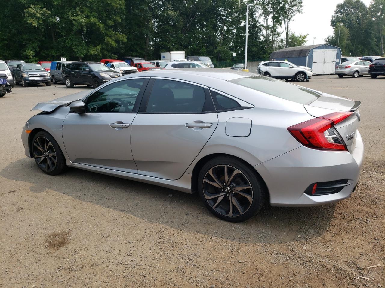 2019 Honda Civic Sport - Фото 2
