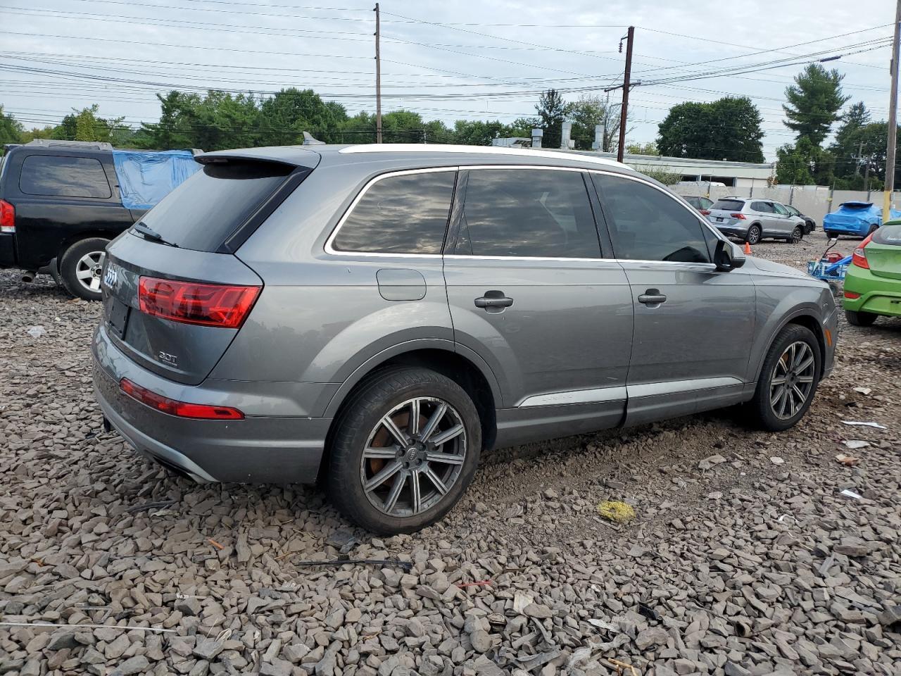 2017 Audi Q7 Premium Plus - Image 3