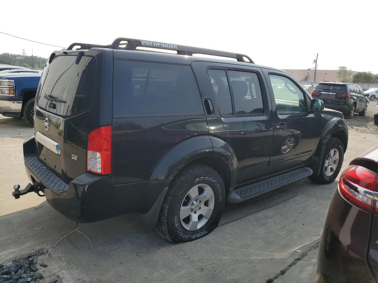 2007 Nissan Pathfinder Le - Фото 3