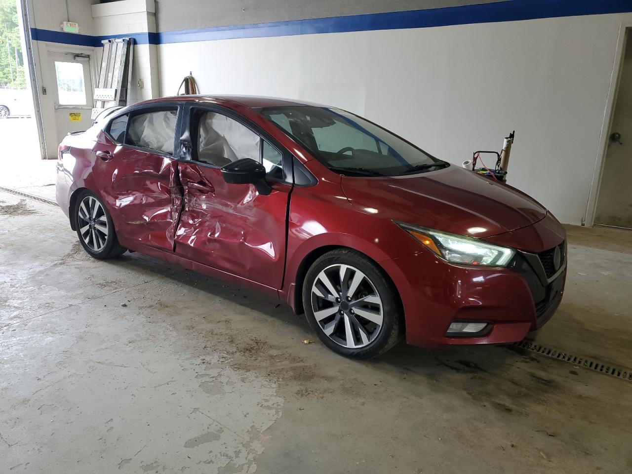 2020 Nissan Versa Sr - Фото 4