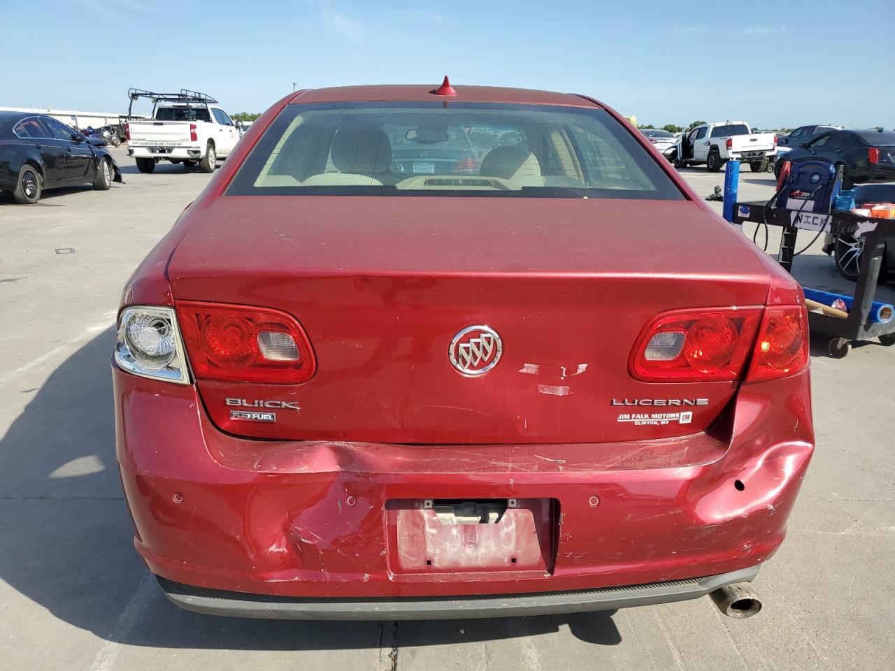 2010 Buick Lucerne Cx - Image 6
