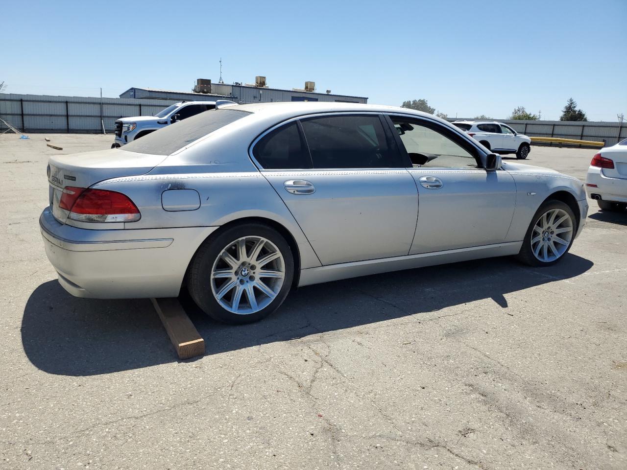 2006 BMW 750 Li - Image 3