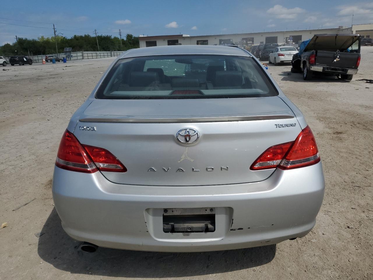 2007 Toyota Avalon Xl - Image 6